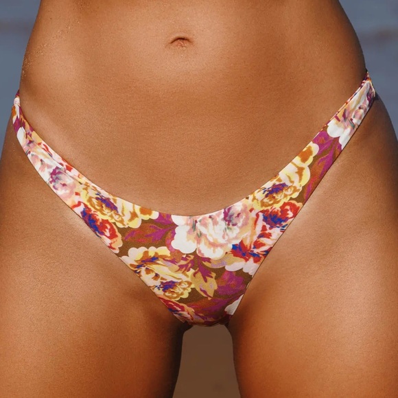 Ark Swimwear Granny Floral Hybrid Bikini Bottoms - Picture 4 of 12